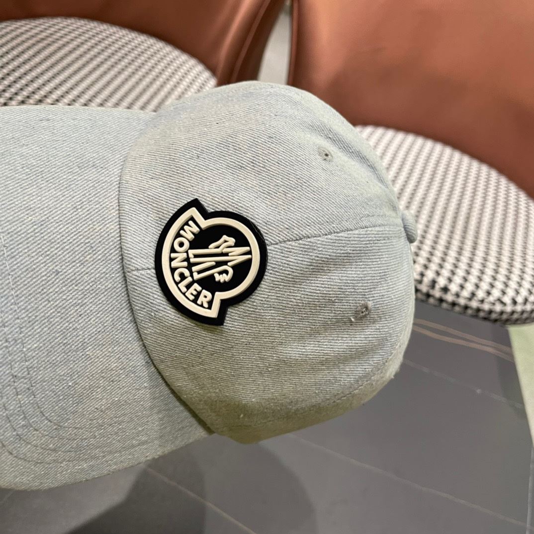 Moncler Caps